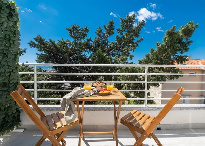 M6 * Макарська